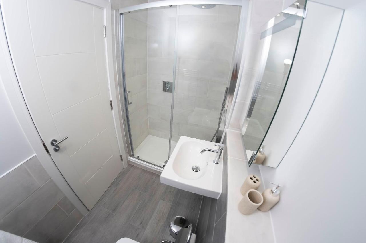 7 Putsborough - Luxury Apartment At Byron Woolacombe, Only 4 Minute Walk To Woolacombe Beach! Exterior foto